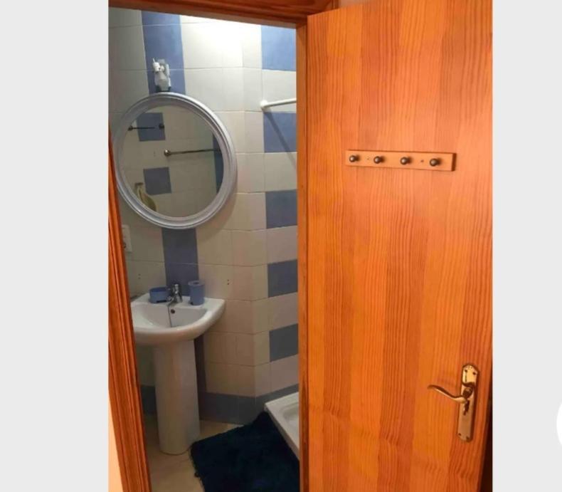אסטפונה Apartamentos Real 81 מראה חיצוני תמונה